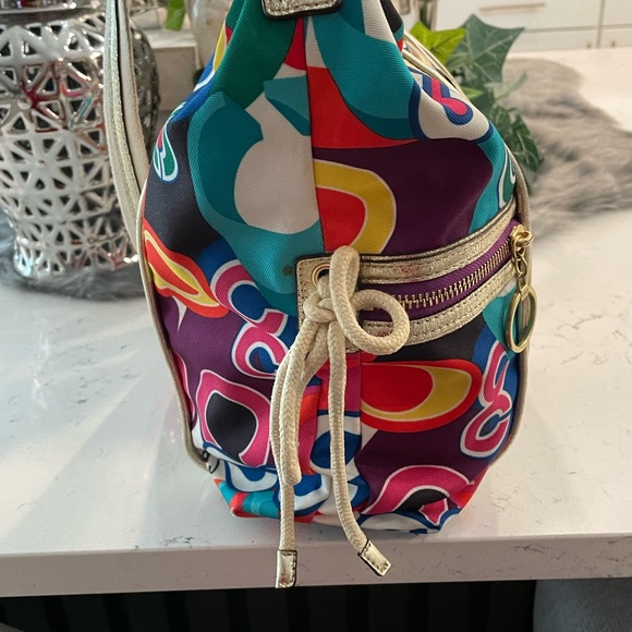 Coach Poppy Tote - Picture 5 of 16